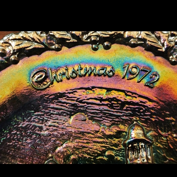 Vintage Fenton Carvinal Glass Christmas 1972 "The Two Horned Church" - Picture 7 of 8